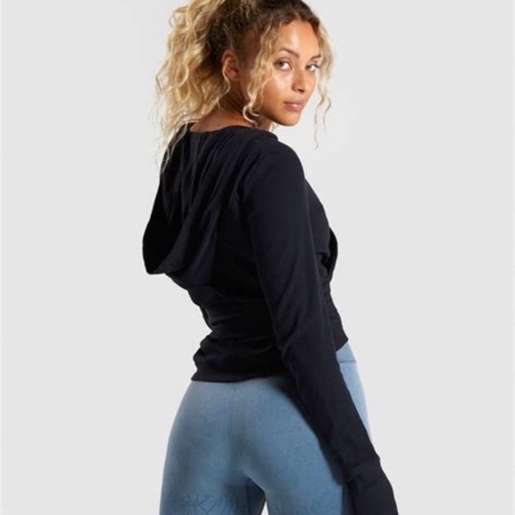 GYMSHARK Studio Recovery Hoodie - Picture 2 of 8